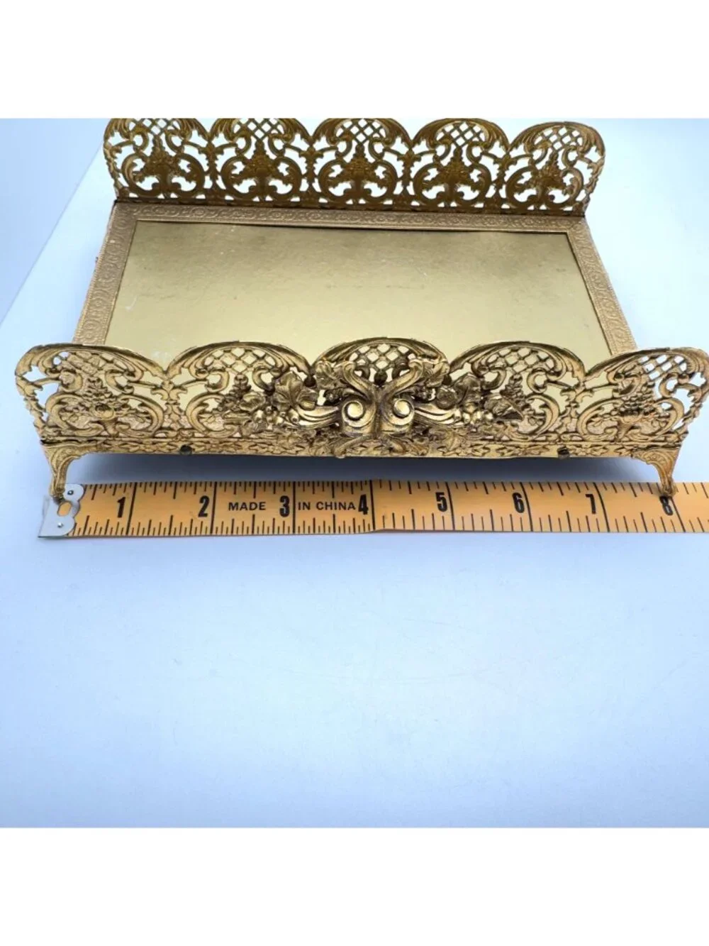 Vtg Gold Vanity Guest Towel Holder Ornate Rose Design Footed Base 9.5